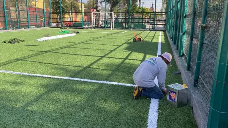 Instalación de pasto sintetico